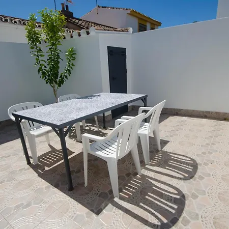 Troyano - Paradise Retreat By The Holiday home Estepona